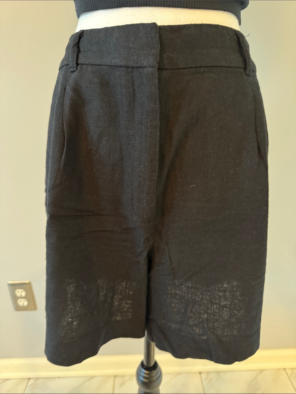 Old Navy Taylor Shorts - Linen